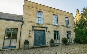 Cotswold House